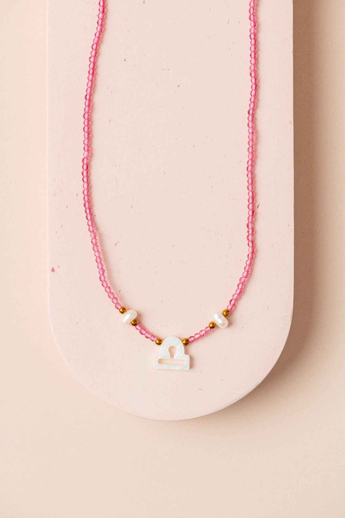 Collana Astraea