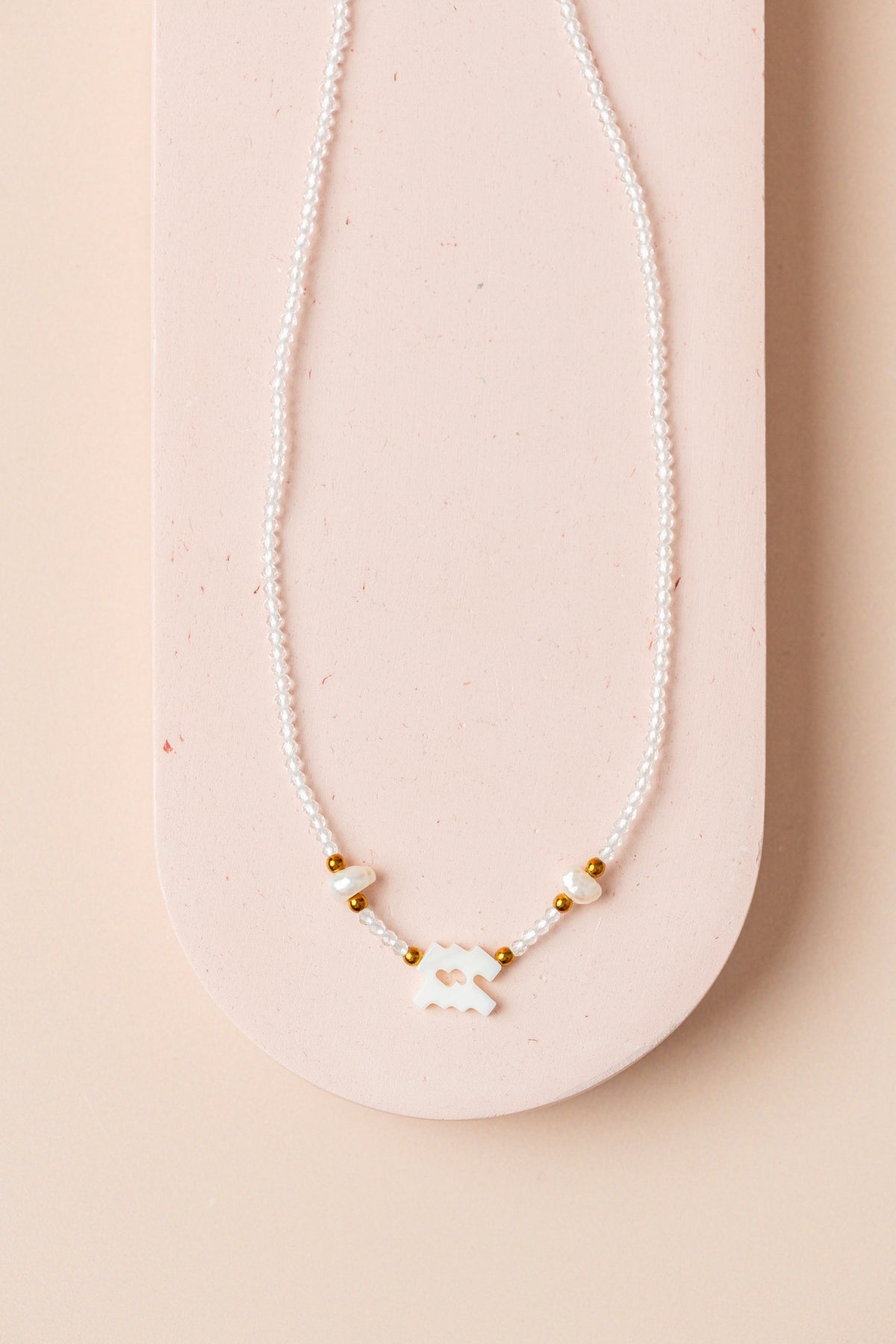 Collana Astraea